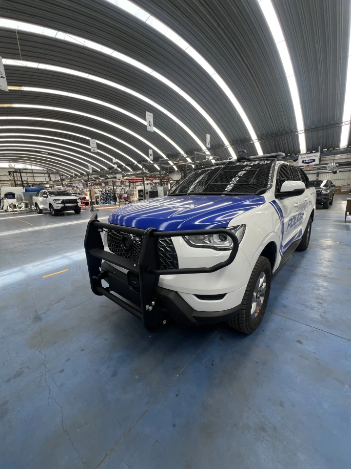 Bumper delantero de seguridad desarrollado para unidad policial CIAUTO