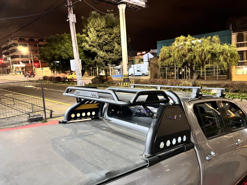Rollbars para Toyota Hilux. Proyecto real Maxmotor 4x4.