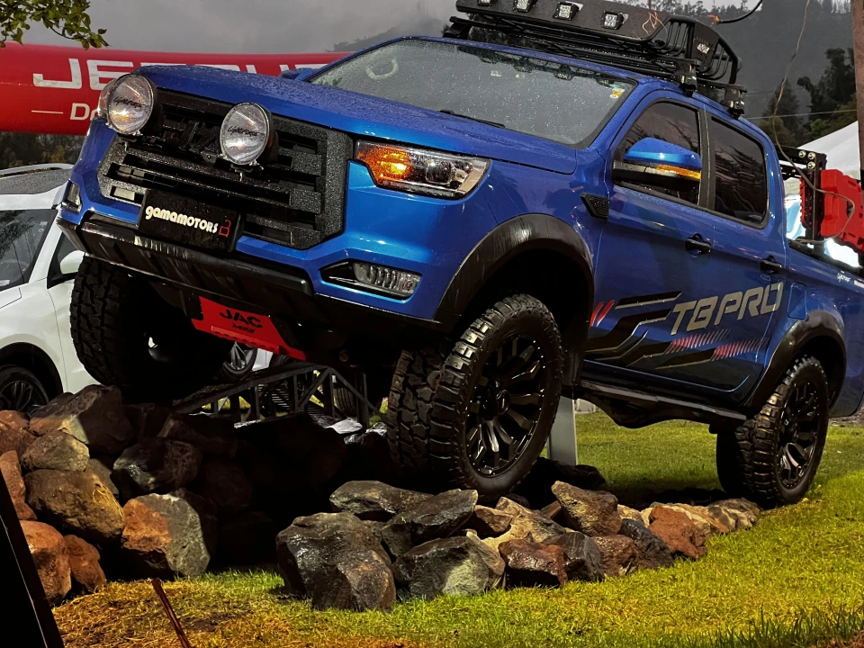Carga y portaequipaje para JAC T6 / JAC T8. Proyecto real Maxmotor 4x4.
