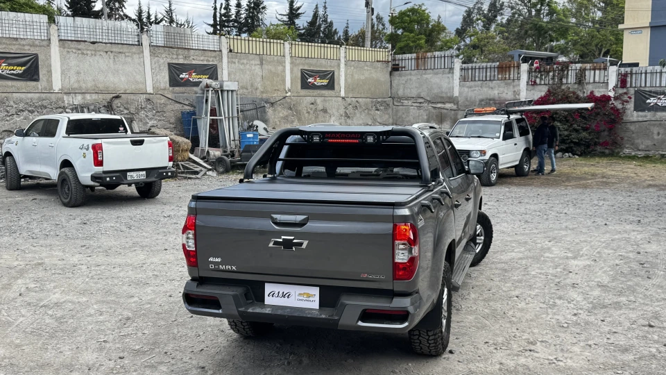 Tapas de balde para Chevrolet D-Max / Maxus T60. Proyecto real Maxmotor 4x4.