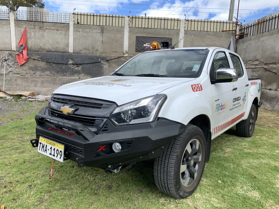 Protección frontal para Chevrolet D-Max. Proyecto Maxmotor 4x4.