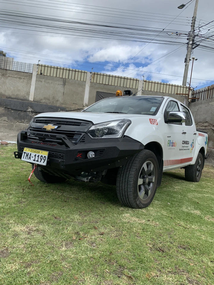 Protección frontal para Chevrolet D-Max. Proyecto Maxmotor 4x4.
